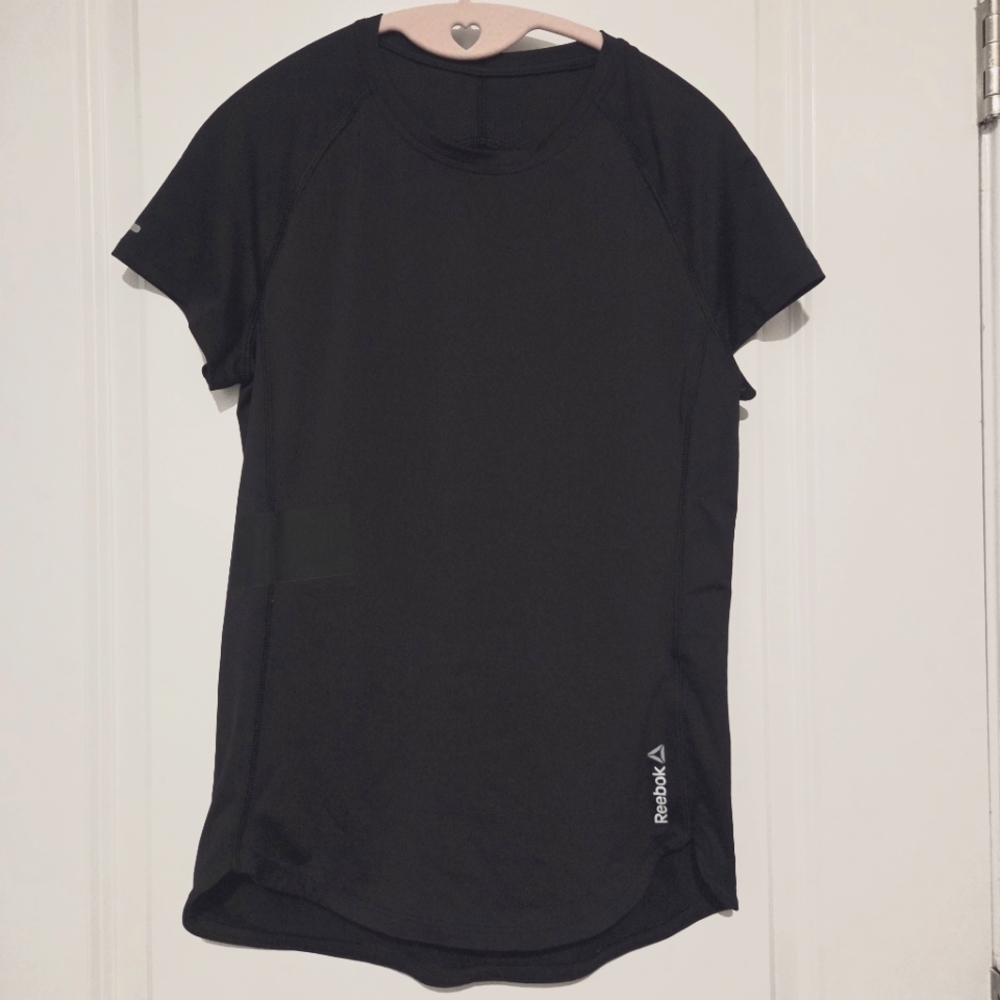 Reebok Women's Mesh Black Short Sleeve Athletic Tee